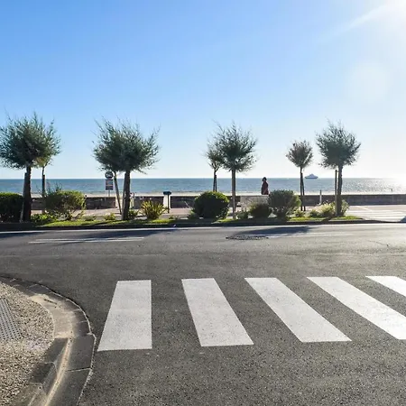 1 Bedroom In Apartment Royan
